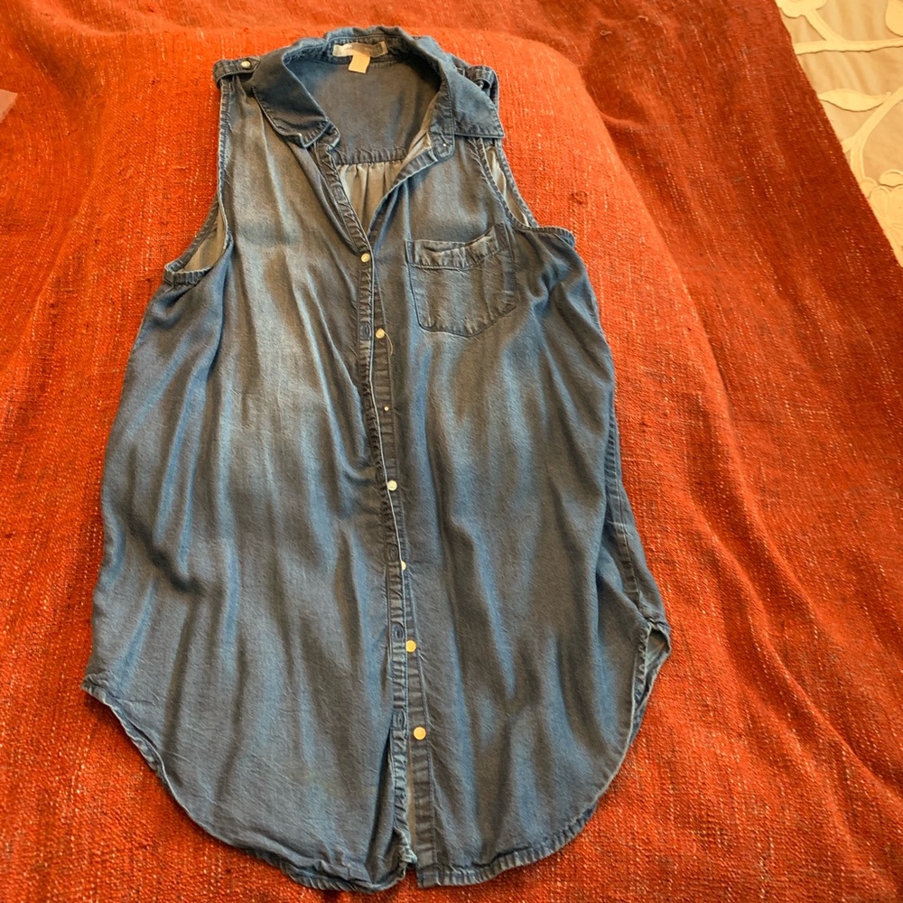 Cambray Forever21 long cut off sleeve M